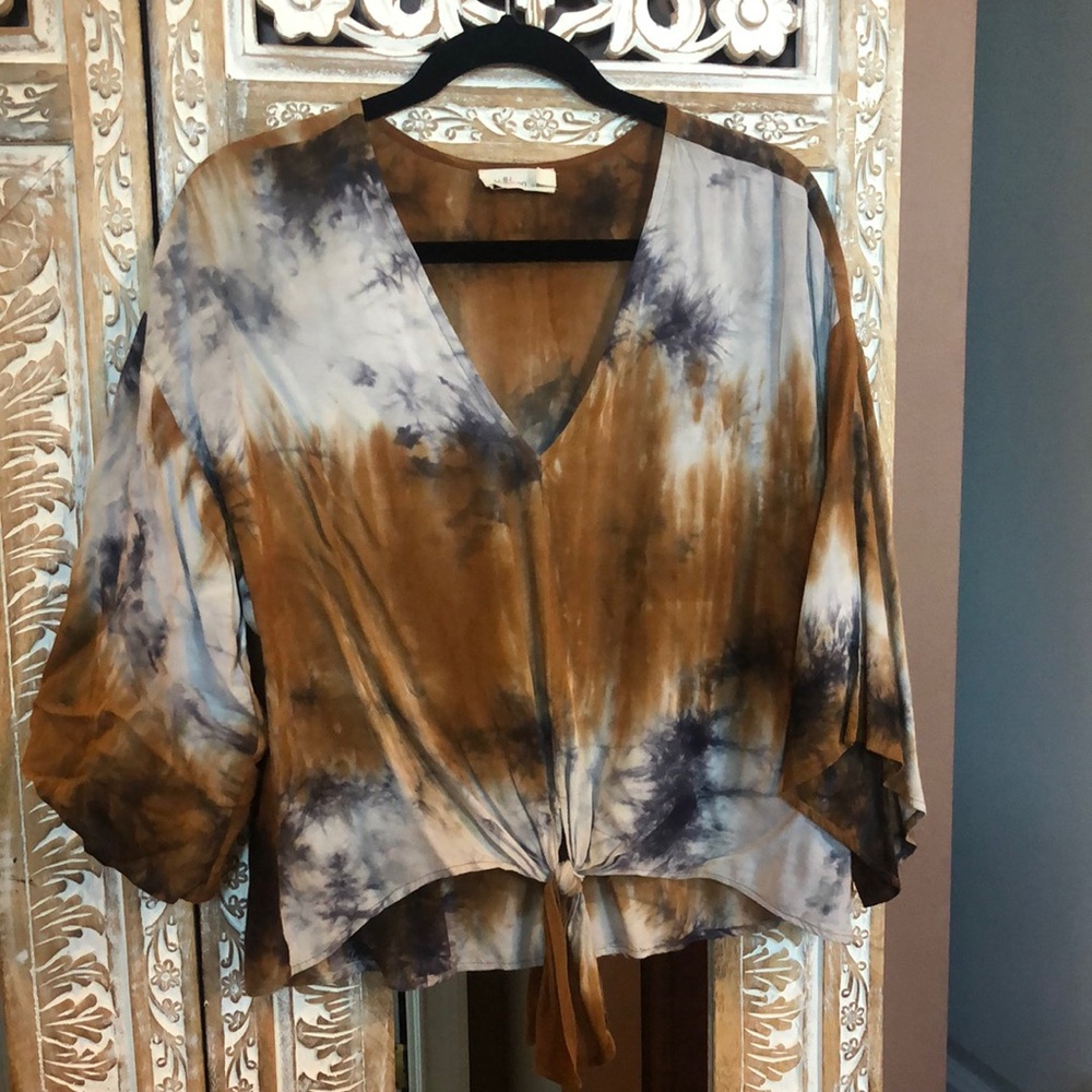 Tie-Dye V-Neck Women's Top